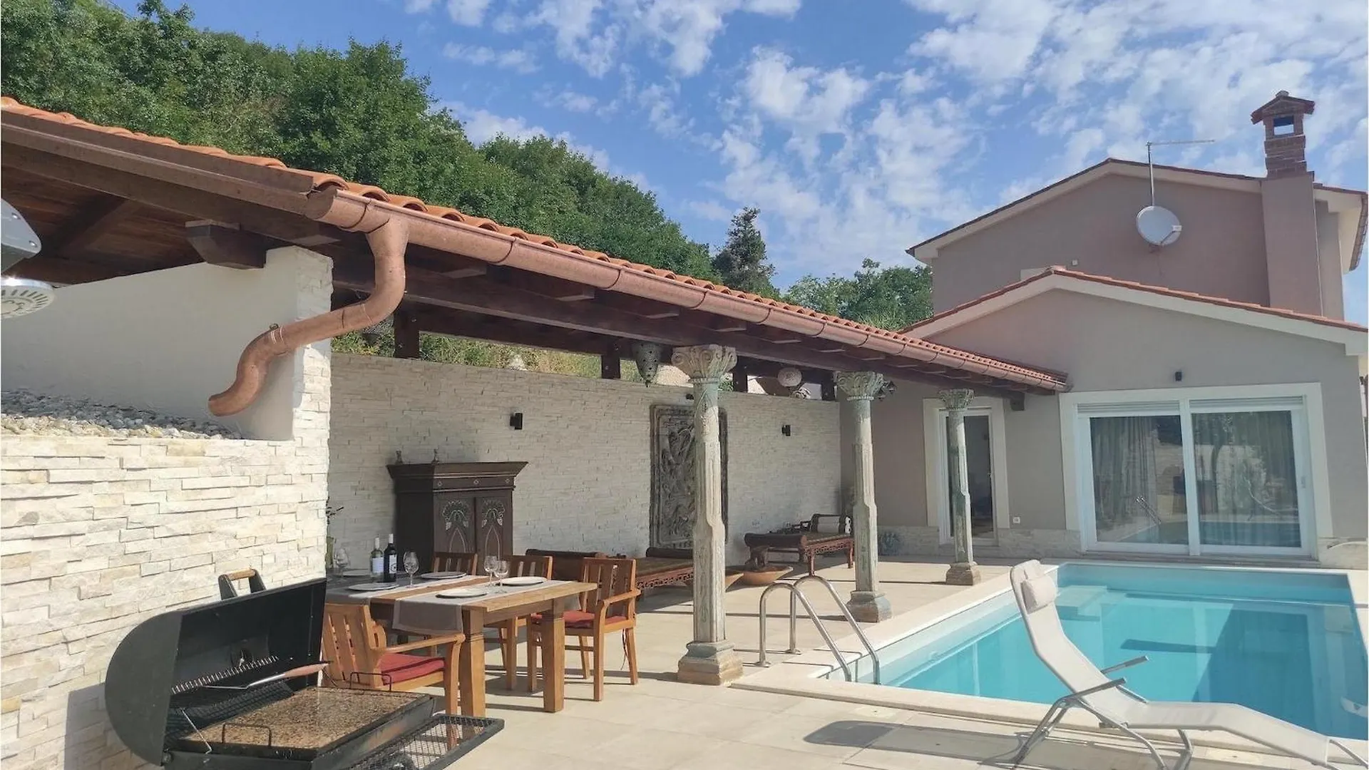 Villa Niazi Mošćenička Draga Vakantiehuis